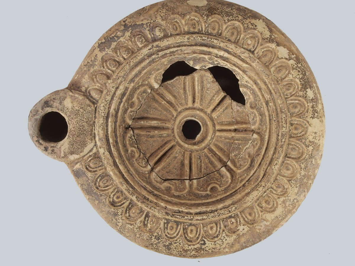 A Lamp for Diana&nbsp;Umbronensis