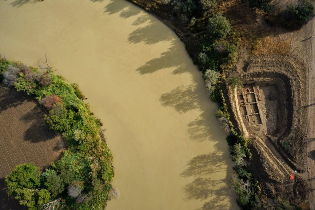 Rediscovering Spolverino: A Late Roman Manufacturing Hub in the&nbsp;Maremma